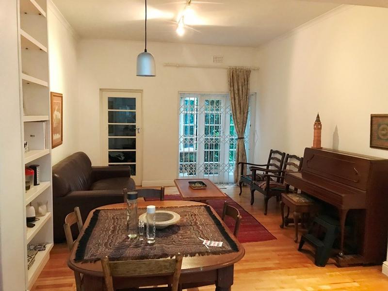 To Let 1 Bedroom Property for Rent in Tamboerskloof Western Cape